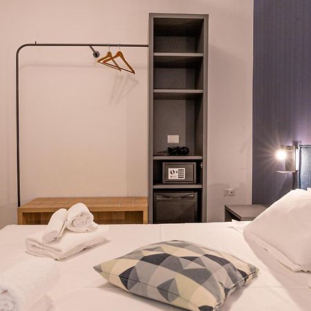 Taliammari Hotel เชฟาลู ห้อง รูปภาพ