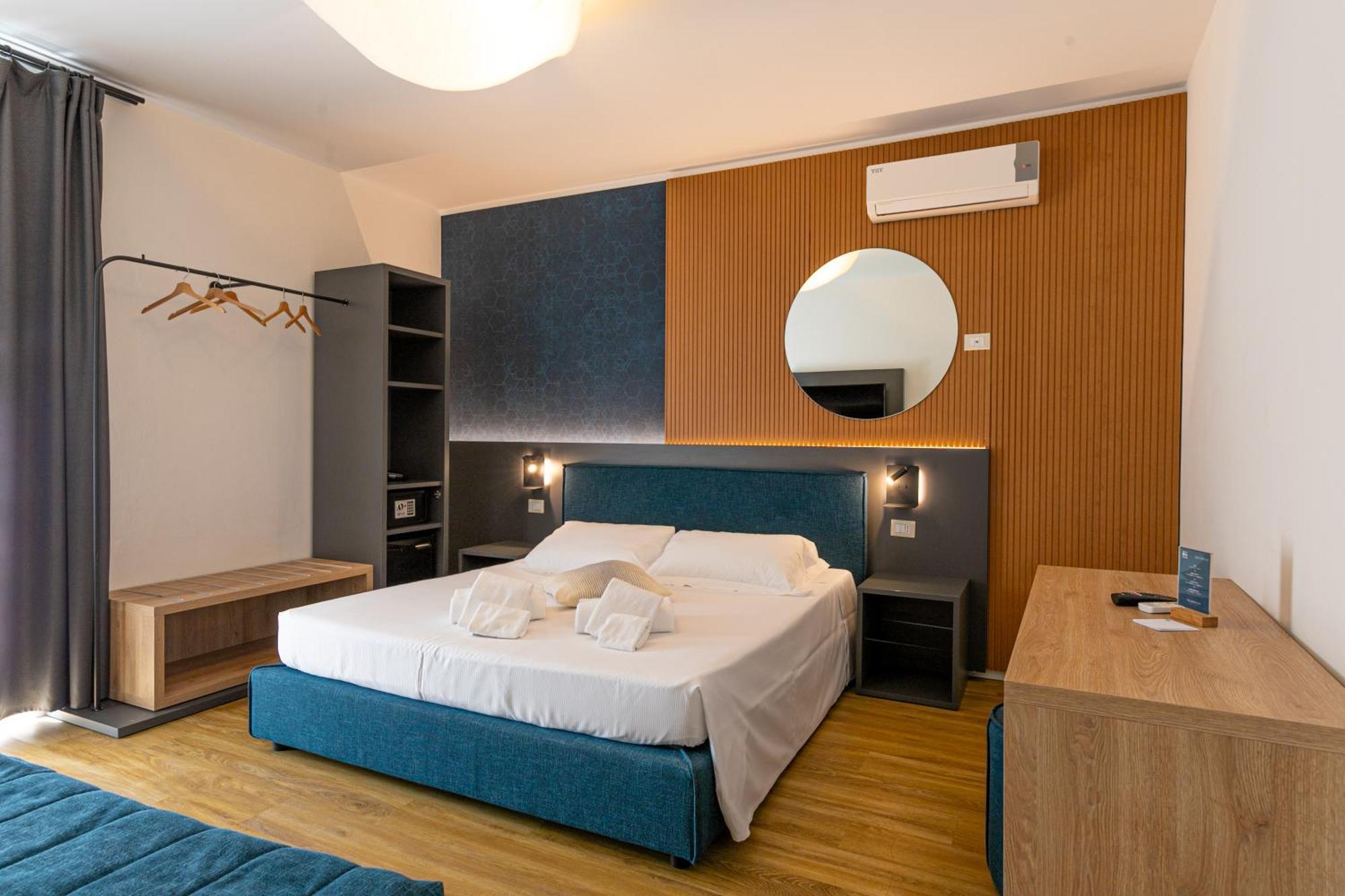 Taliammari Hotel เชฟาลู ห้อง รูปภาพ
